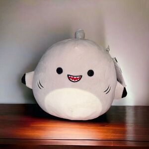 Gordon the Shark (Black- Tipped) 8” Squishmallow a.i